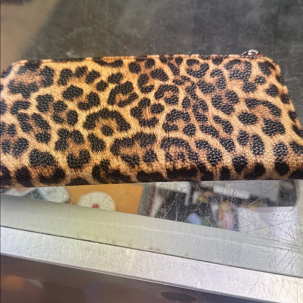 Wrangler closure print